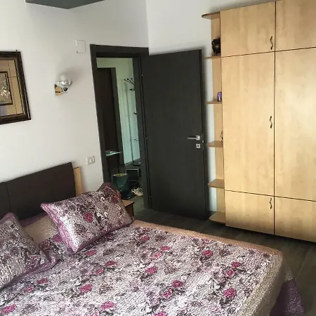 Ana * Năvodari